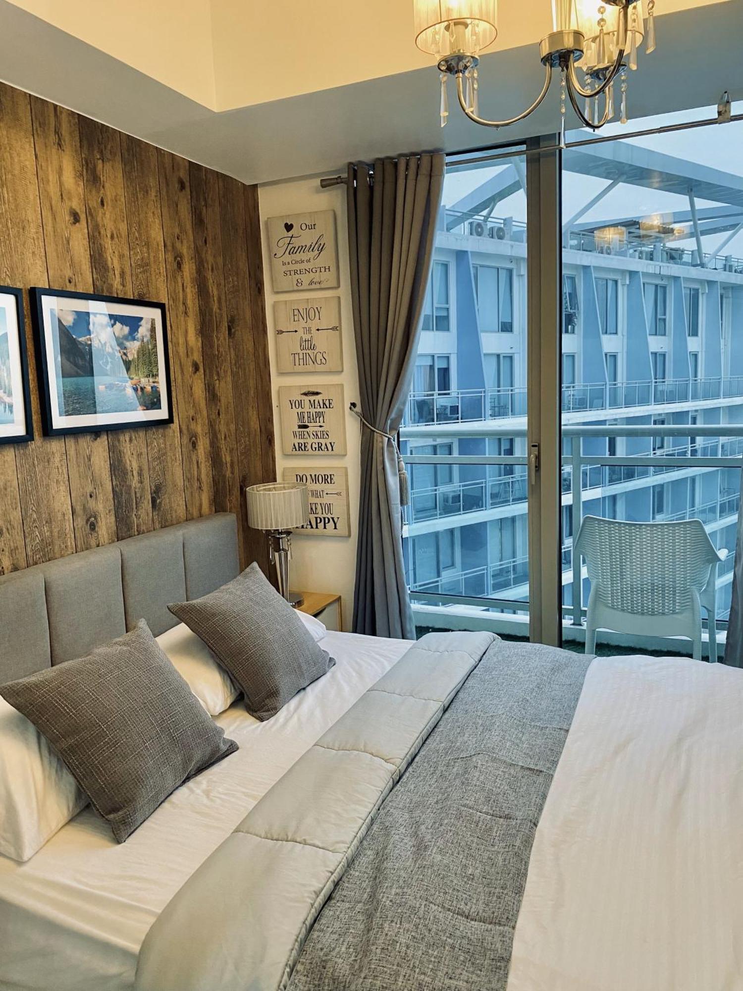The Bahamas & Maldives Suites At Azure Residences Paranaque 15 Mins Manila Airport T3 Exteriör bild